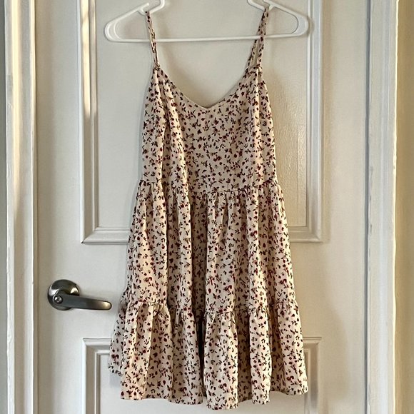 Floral Ruffle Dress - Picture 2 of 9